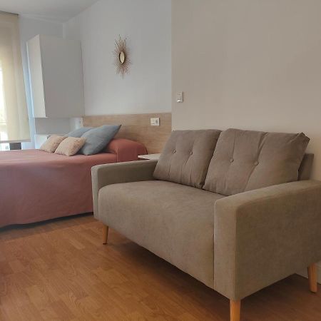 Apartamentos Turisticos Torres De Santiago Úbeda Exterior foto