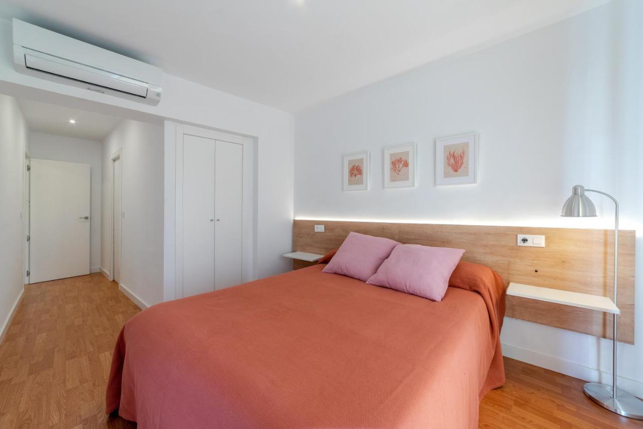 Apartamentos Turisticos Torres De Santiago Úbeda Exterior foto